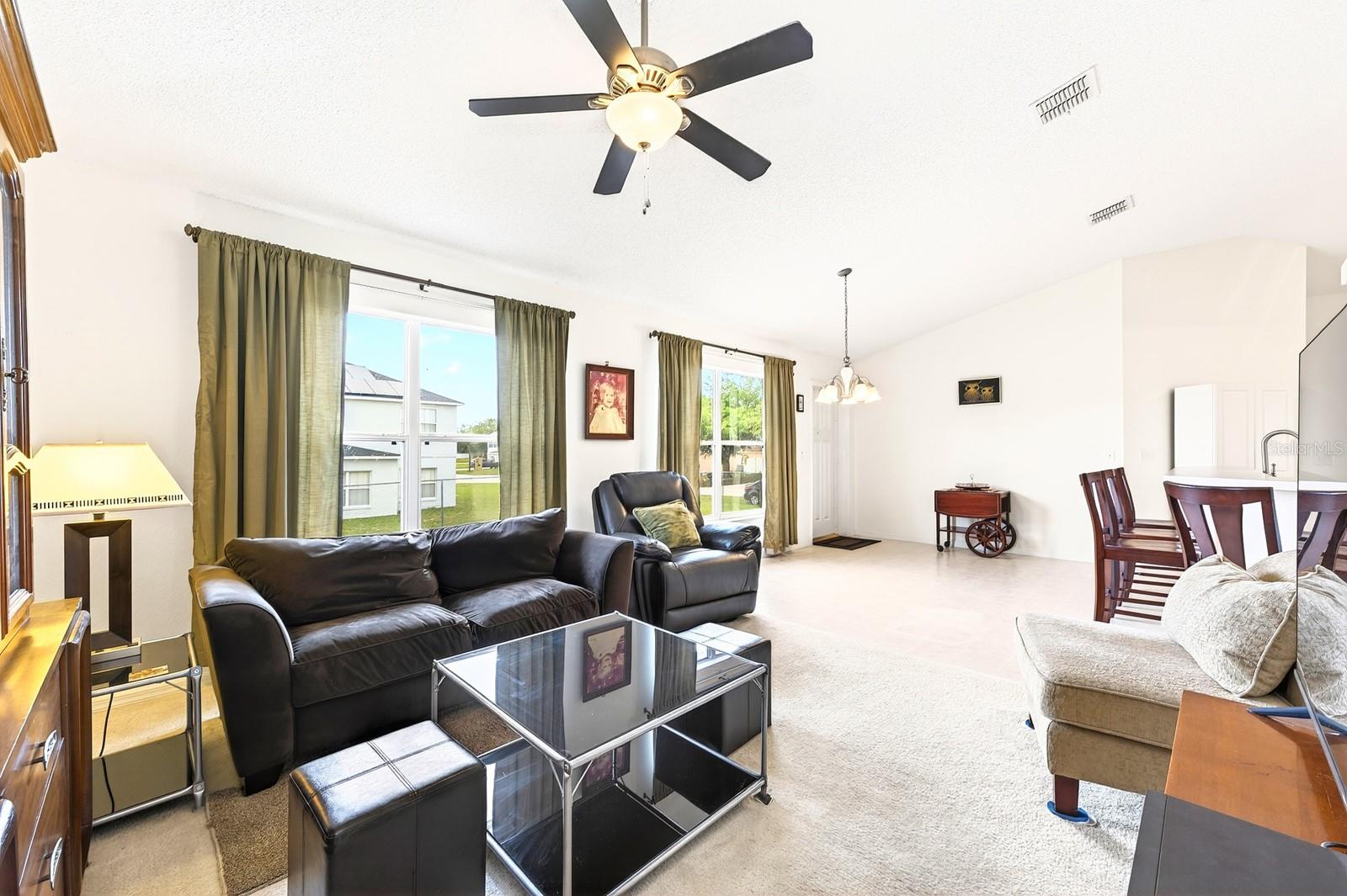 416 LAKEVIEW RD, KISSIMMEE, FL, 34759