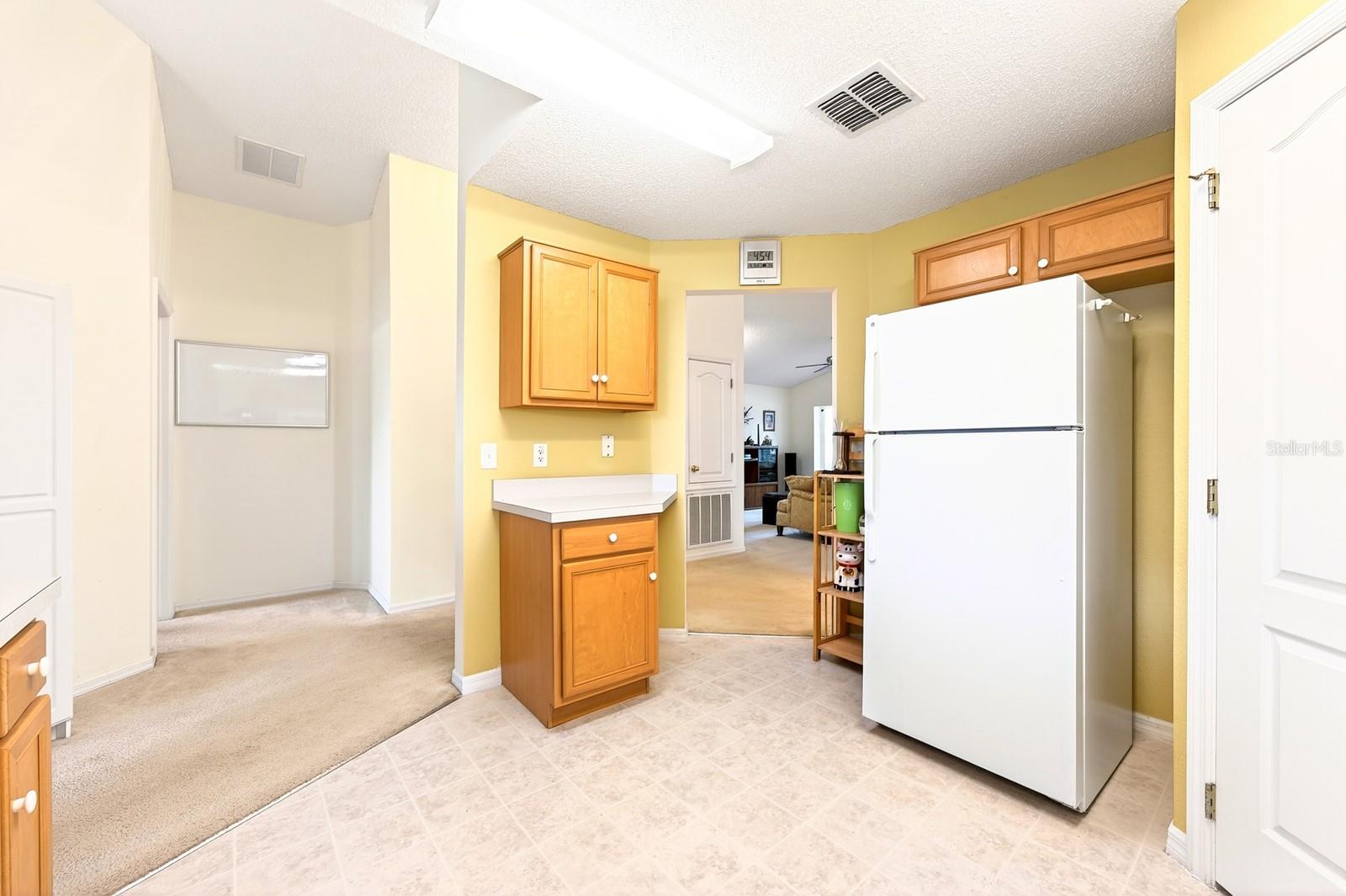 416 LAKEVIEW RD, KISSIMMEE, FL, 34759