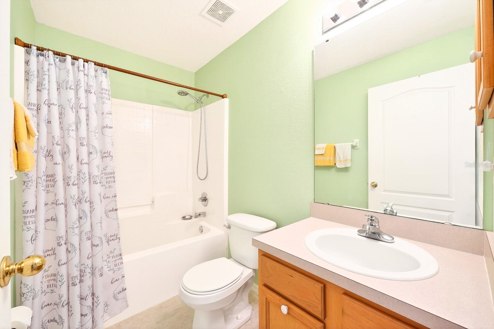 416 LAKEVIEW RD, KISSIMMEE, FL, 34759