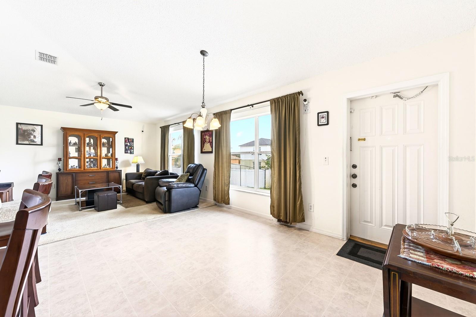 416 LAKEVIEW RD, KISSIMMEE, FL, 34759