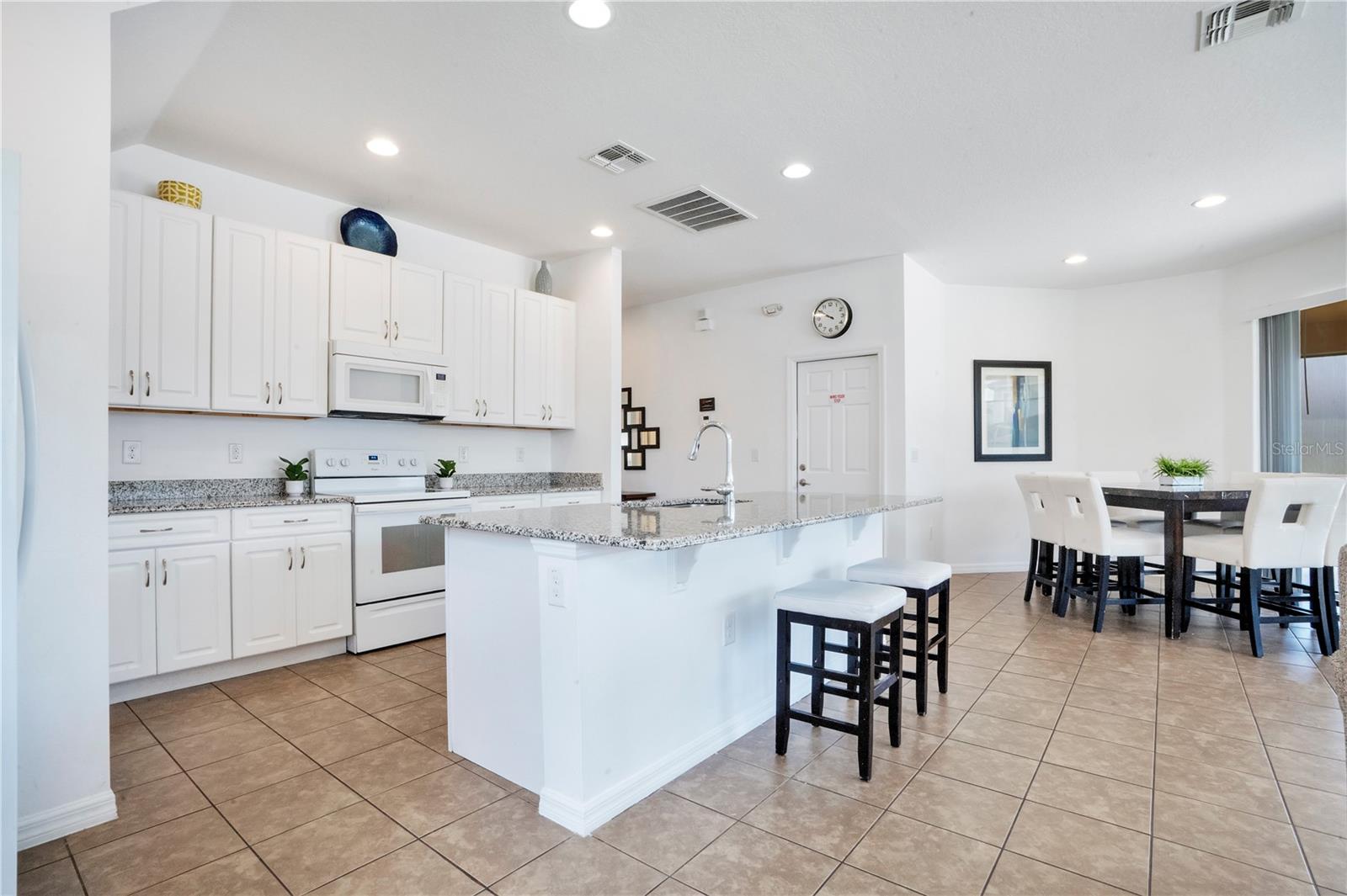 2613 ROSEMONT CIR, DAVENPORT, FL, 33837