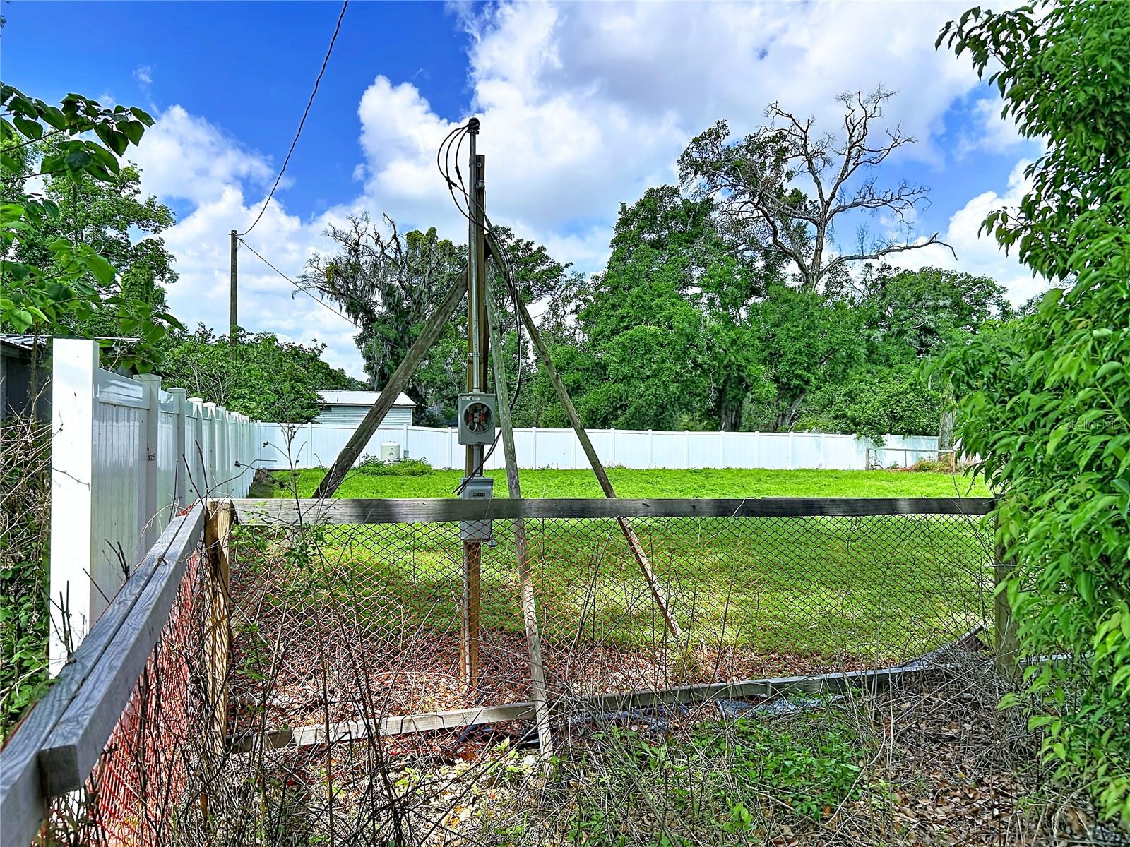 ROBSON, SEFFNER, FL, 33584