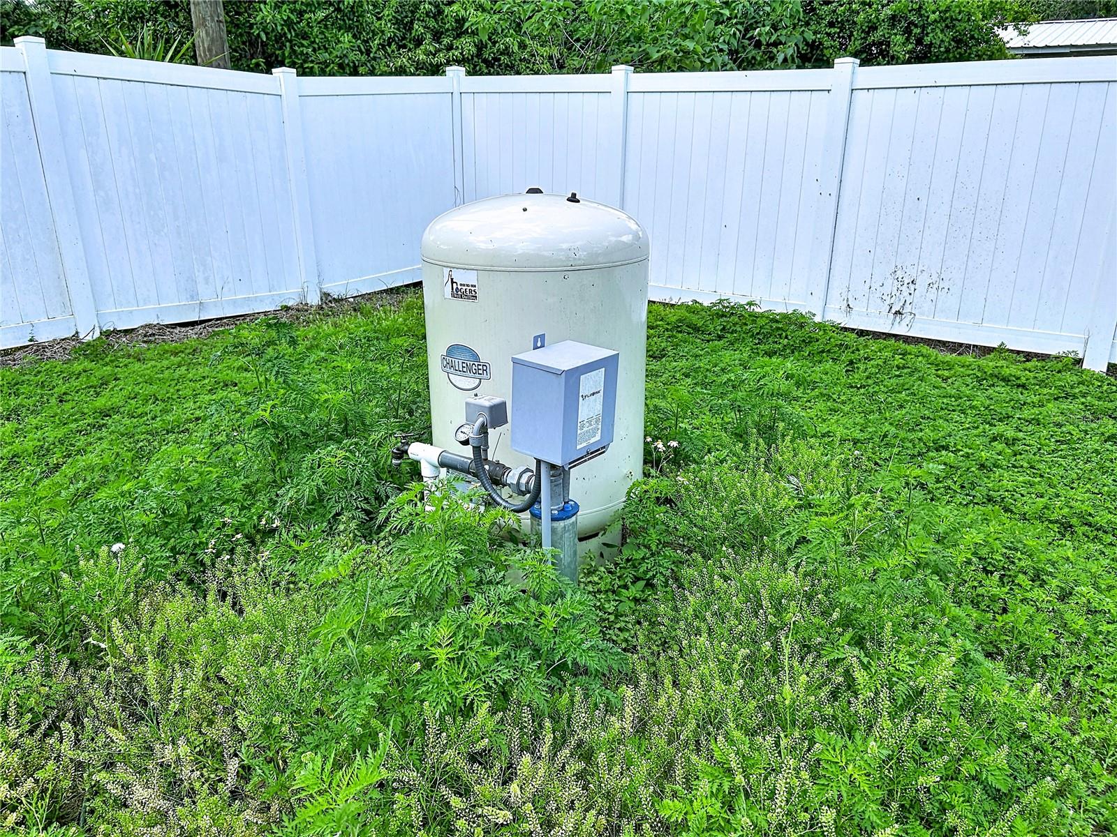 ROBSON, SEFFNER, FL, 33584