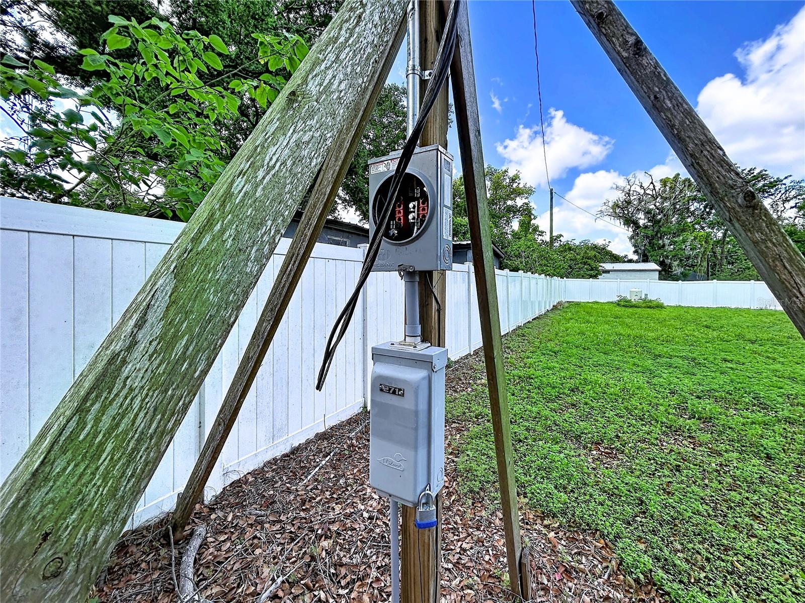 ROBSON, SEFFNER, FL, 33584