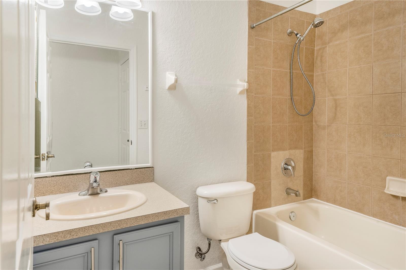 3351 WHITESTONE CIR #304, KISSIMMEE, FL, 34741