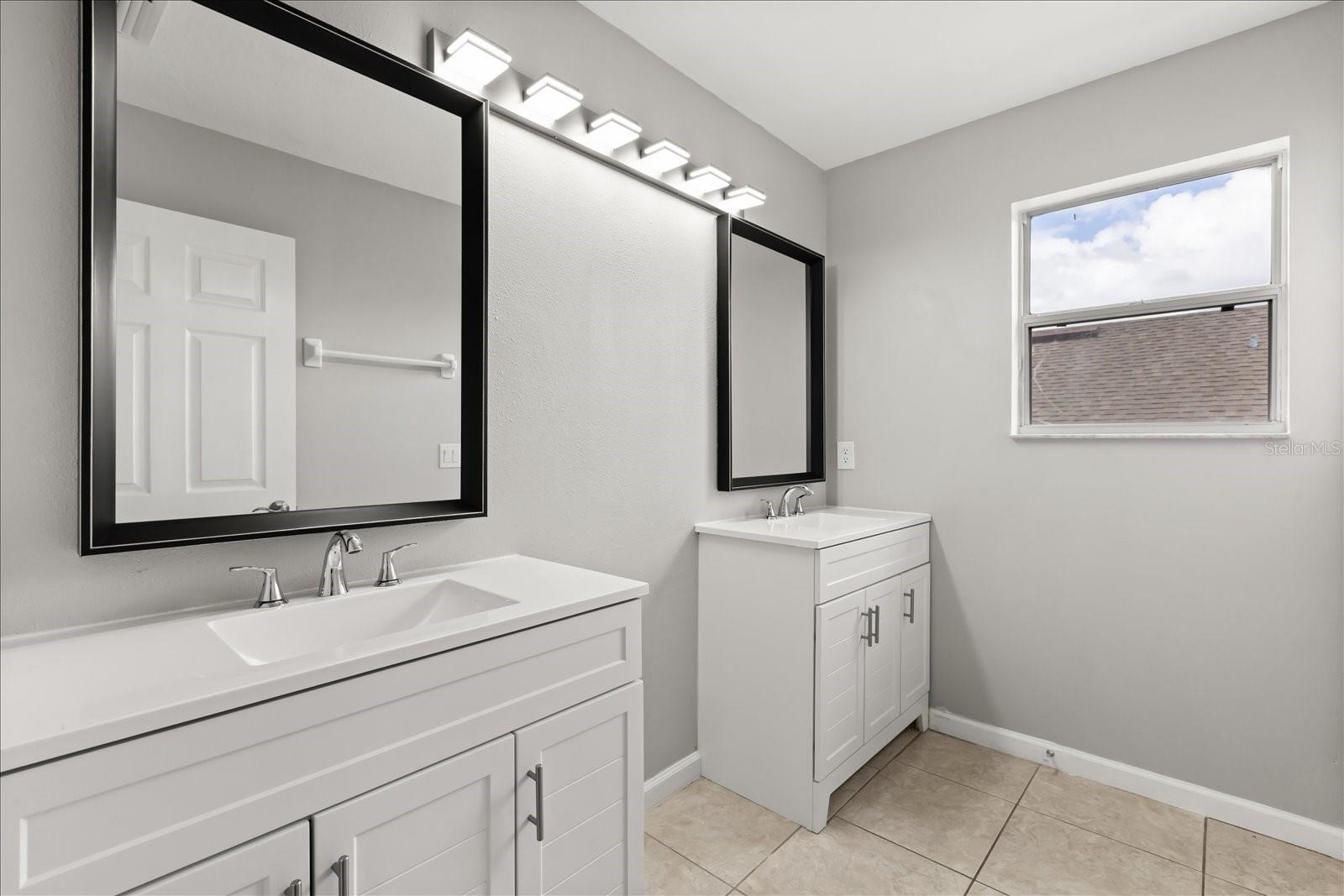 11062 PRAIRIE HAWK DR, ORLANDO, FL, 32837