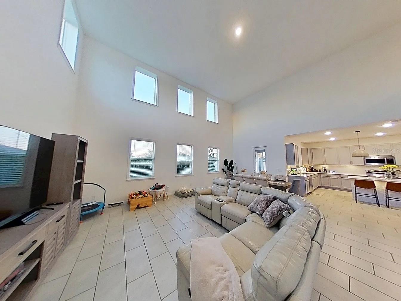 2138 DERWENT DR, DAVENPORT, FL, 33896