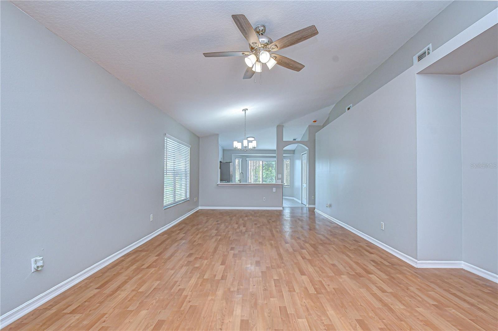 18003 BIRDWATER DR, TAMPA, FL, 33647