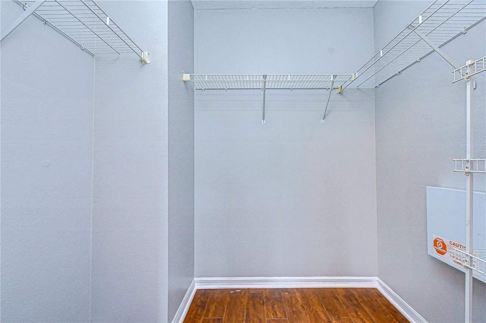 18003 BIRDWATER DR, TAMPA, FL, 33647