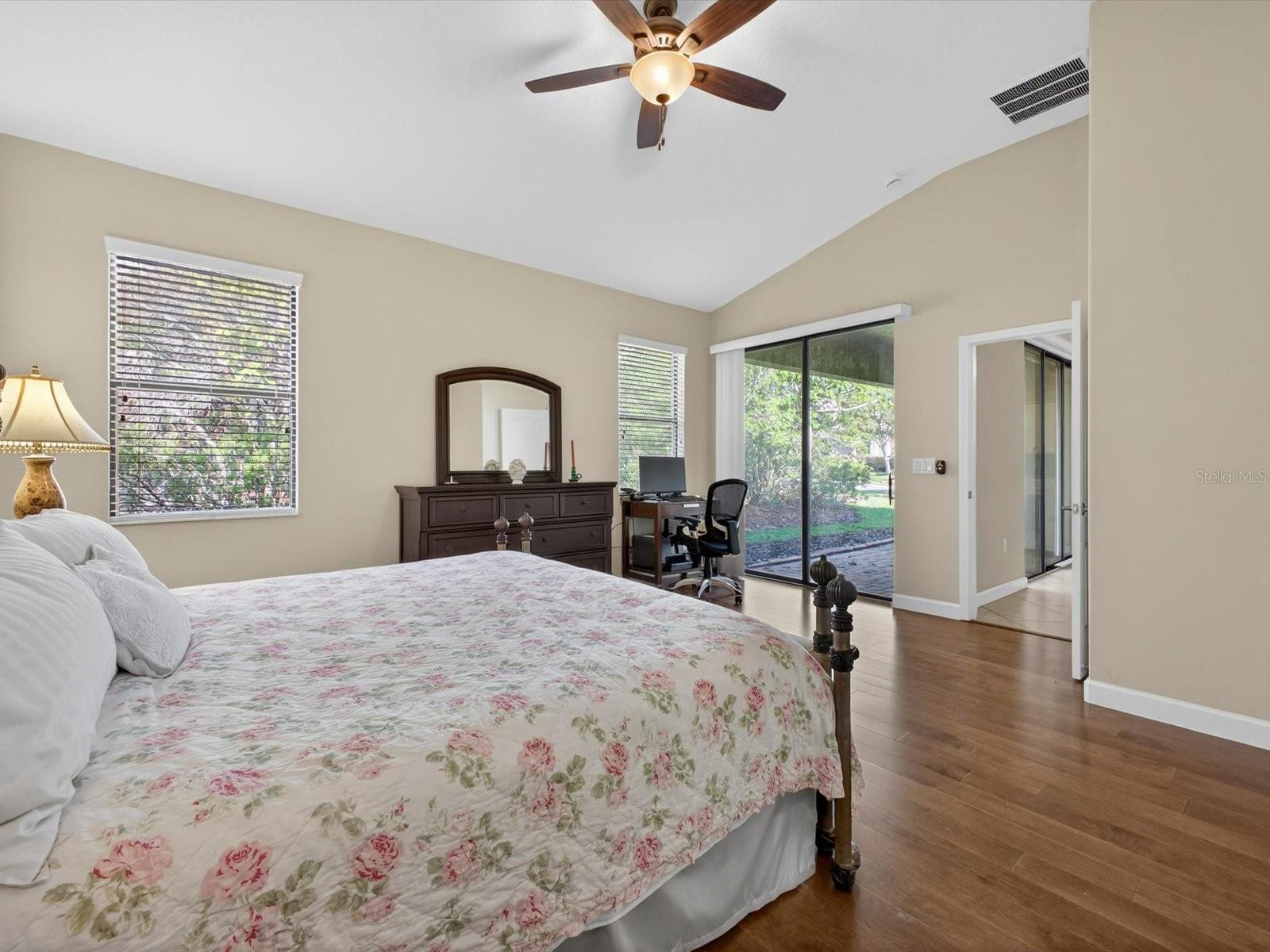 1300 GLENEAGLES LN, DAVENPORT, FL, 33896