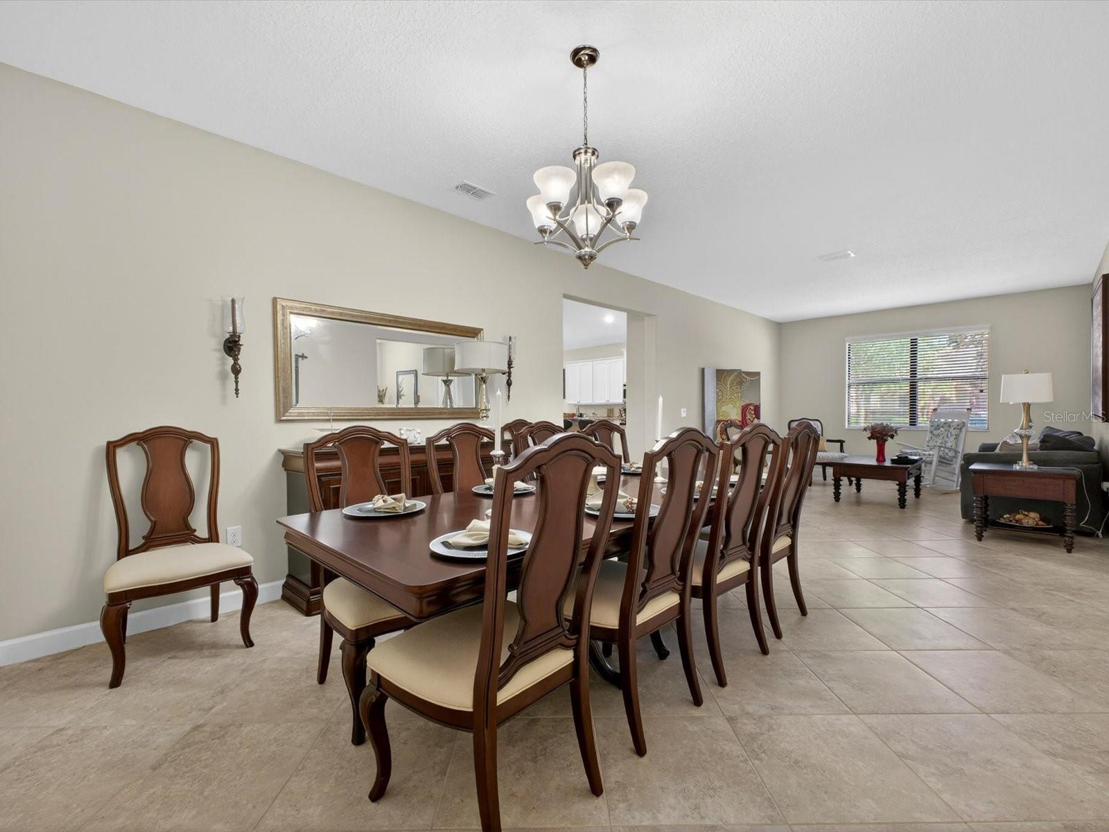 1300 GLENEAGLES LN, DAVENPORT, FL, 33896