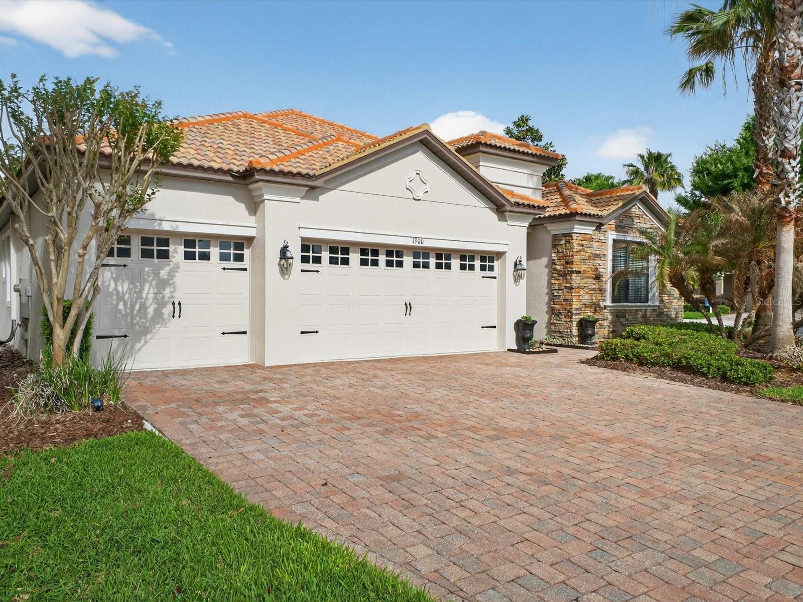 1300 GLENEAGLES LN, DAVENPORT, FL, 33896