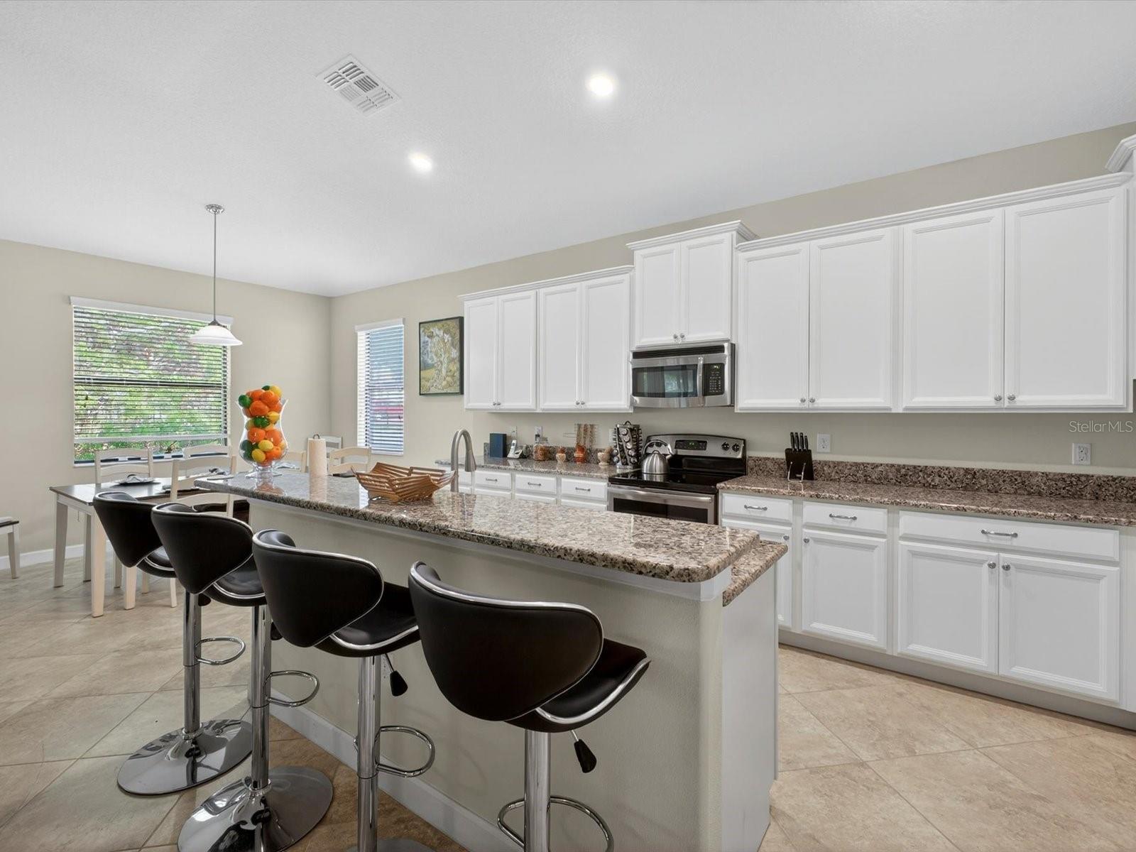 1300 GLENEAGLES LN, DAVENPORT, FL, 33896