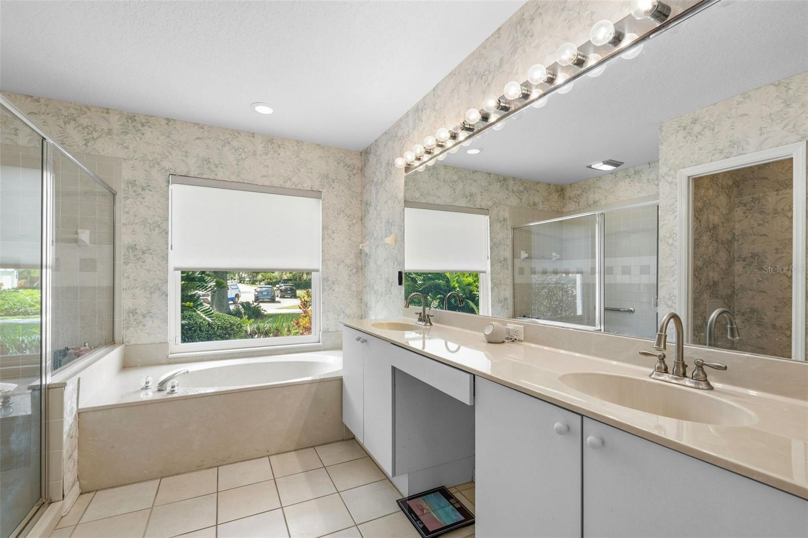 9211 12TH AVE NW, BRADENTON, FL, 34209