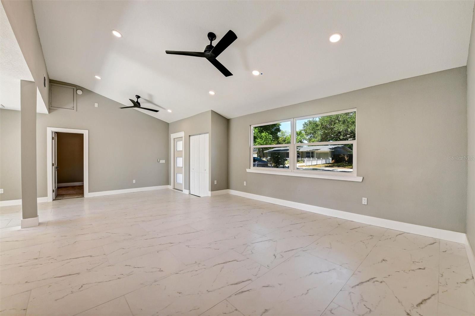 1521 S JEFFERSON AVE, CLEARWATER, FL, 33756