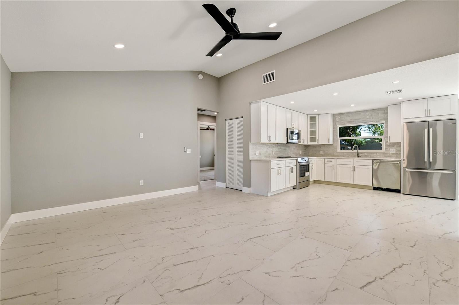 1521 S JEFFERSON AVE, CLEARWATER, FL, 33756