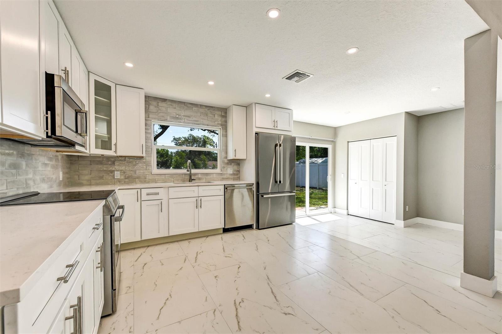 1521 S JEFFERSON AVE, CLEARWATER, FL, 33756