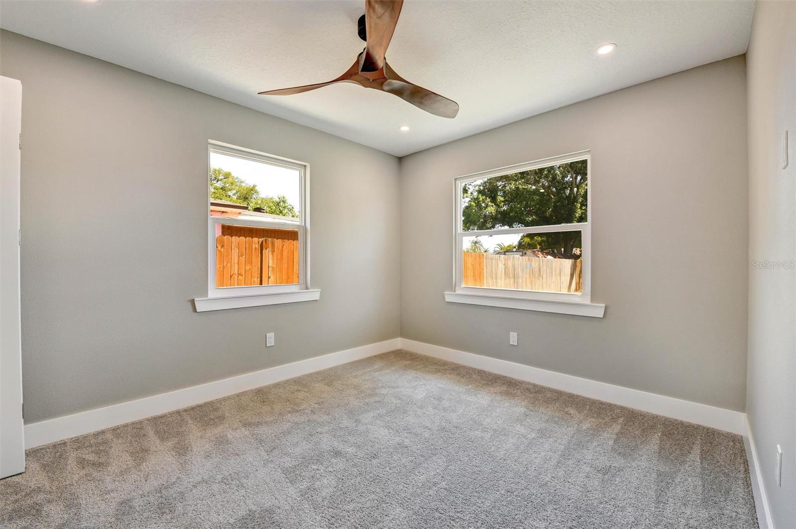 1521 S JEFFERSON AVE, CLEARWATER, FL, 33756