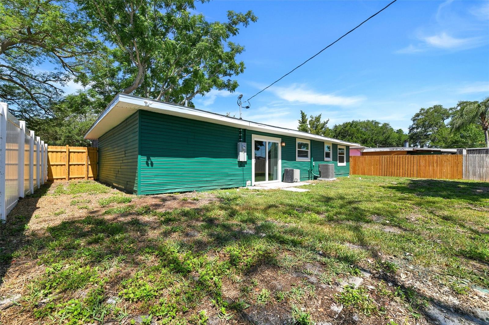 1521 S JEFFERSON AVE, CLEARWATER, FL, 33756