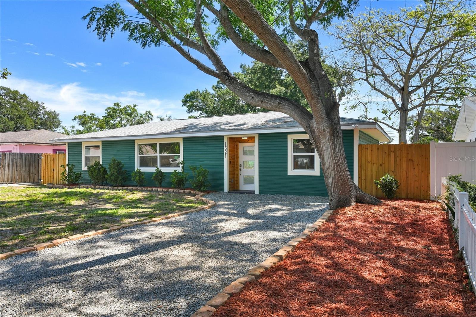 1521 S JEFFERSON AVE, CLEARWATER, FL, 33756