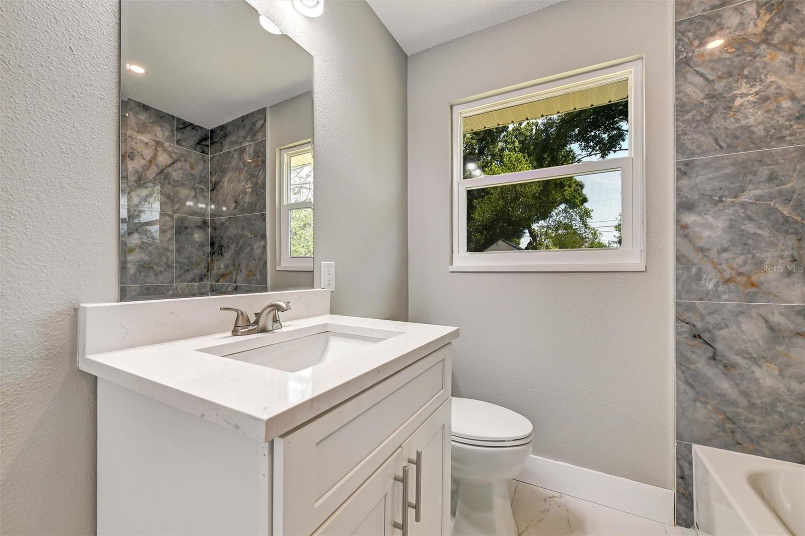1521 S JEFFERSON AVE, CLEARWATER, FL, 33756