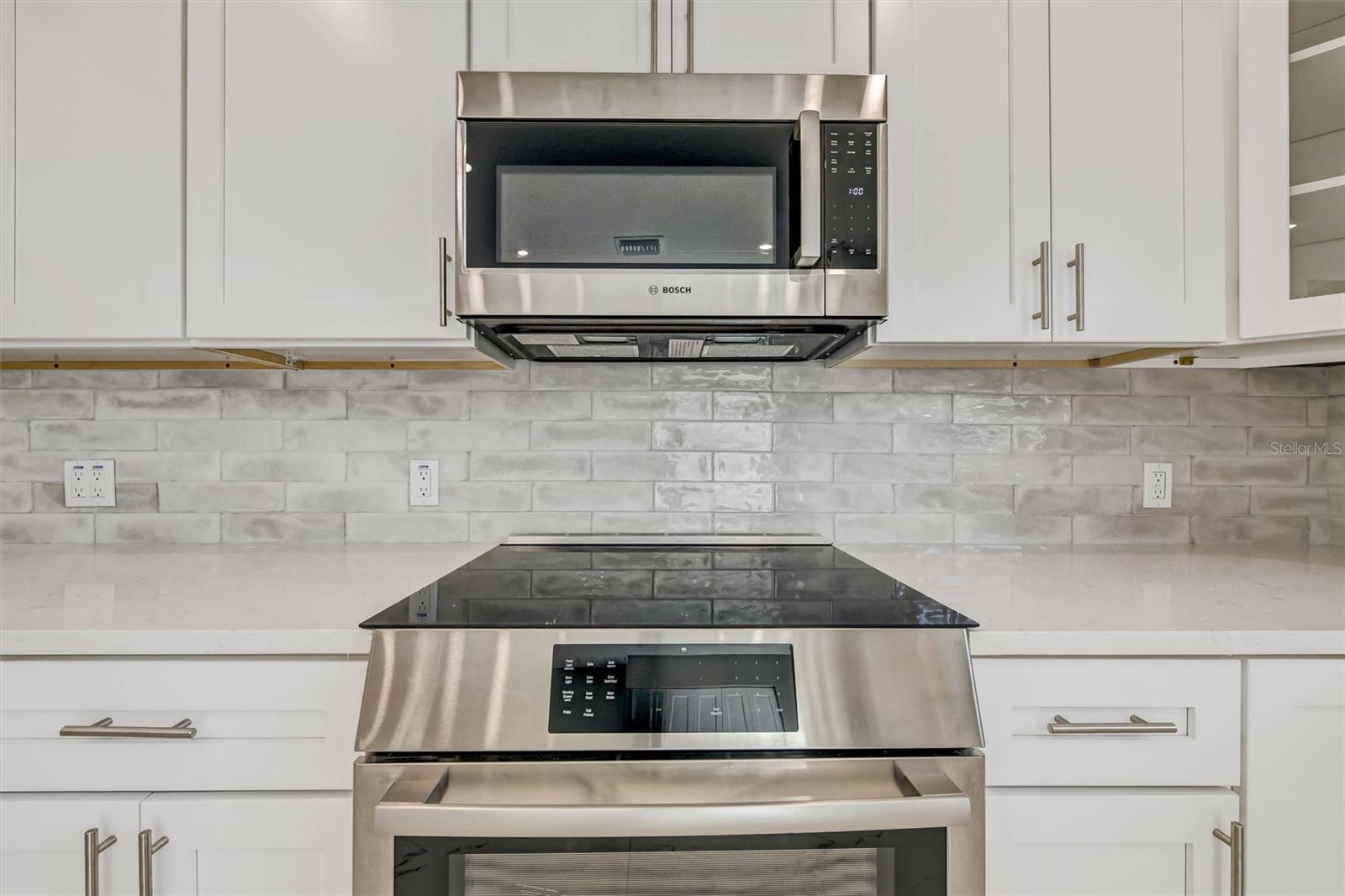 1521 S JEFFERSON AVE, CLEARWATER, FL, 33756