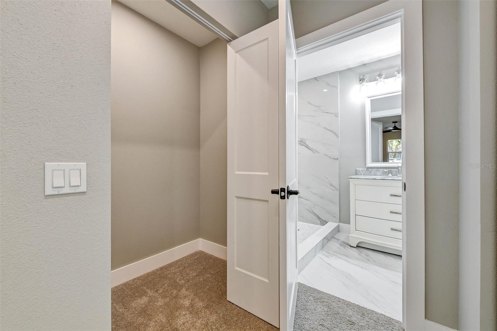 1521 S JEFFERSON AVE, CLEARWATER, FL, 33756