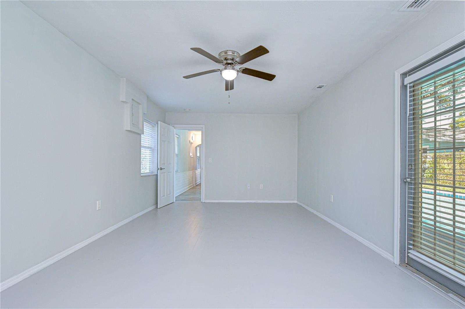 909 HART ST, CLEARWATER, FL, 33755