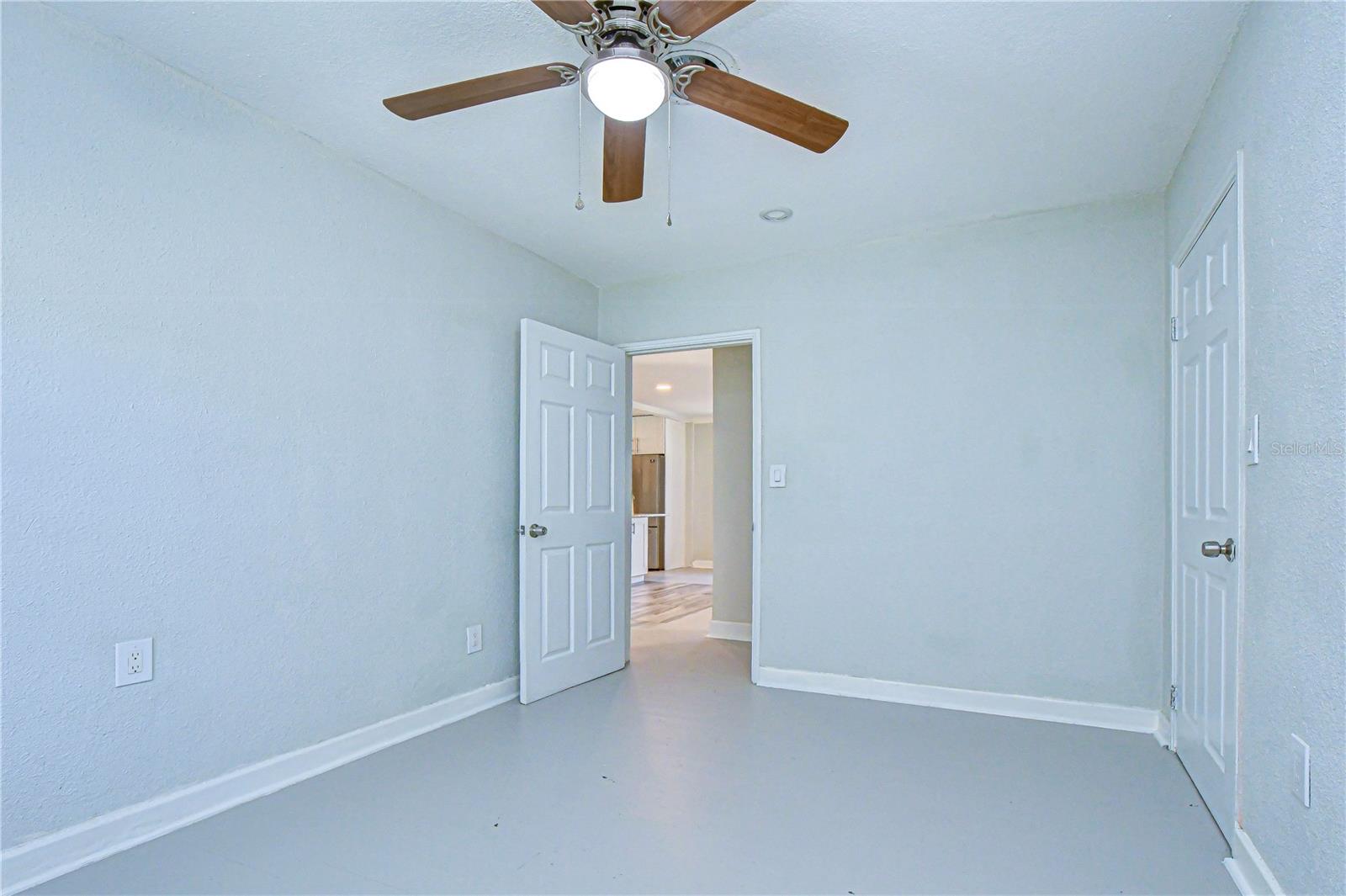 909 HART ST, CLEARWATER, FL, 33755