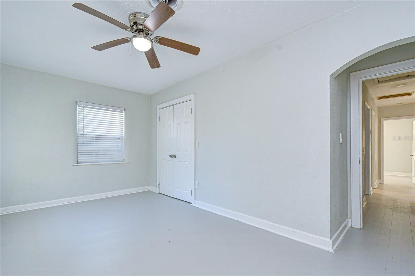 909 HART ST, CLEARWATER, FL, 33755