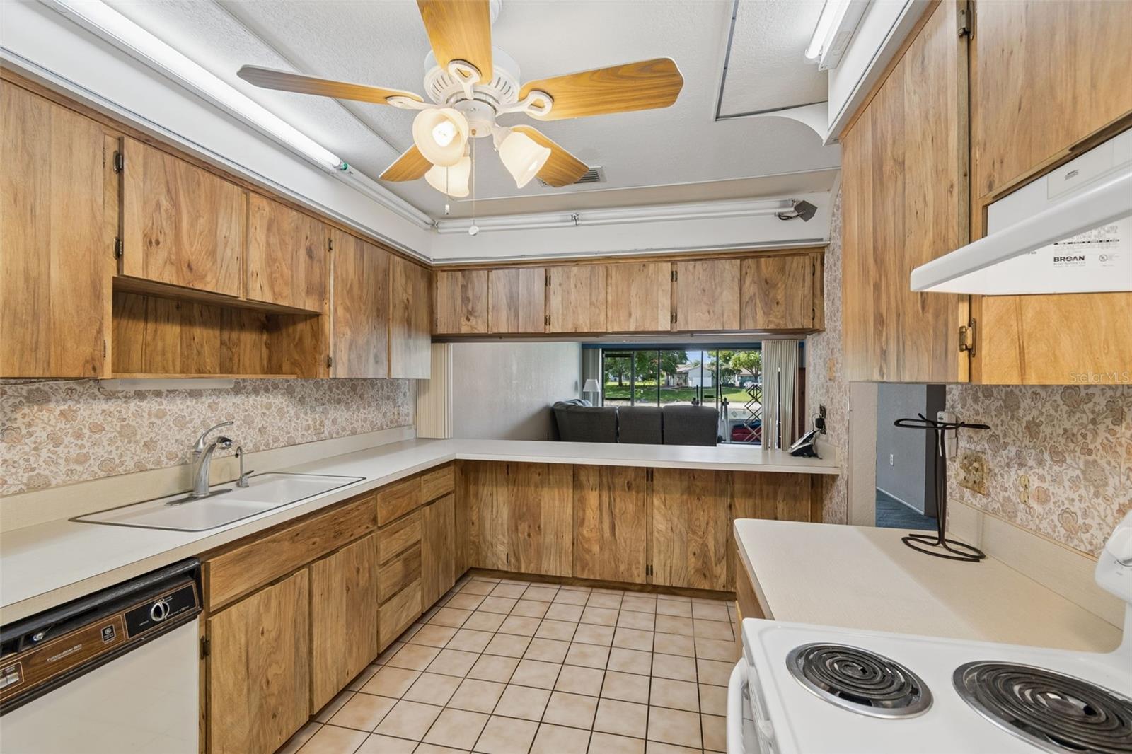 7920 RADCLIFFE CIR, PORT RICHEY, FL, 34668