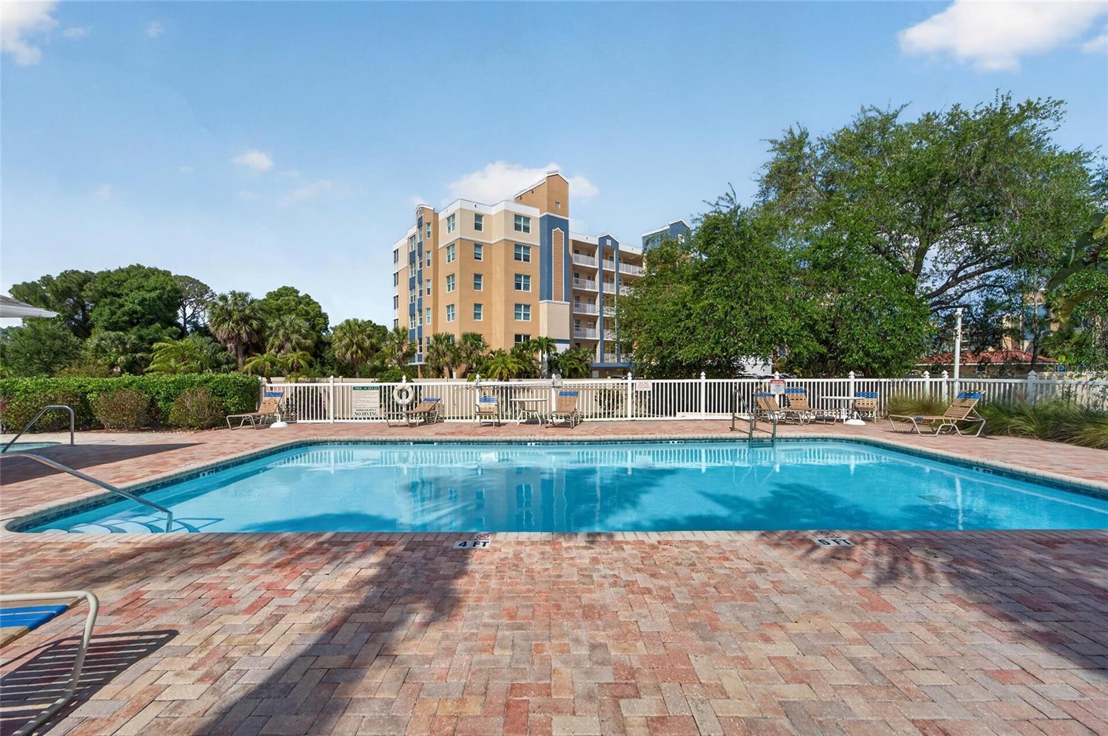 1050 STARKEY RD #509, LARGO, FL, 33771