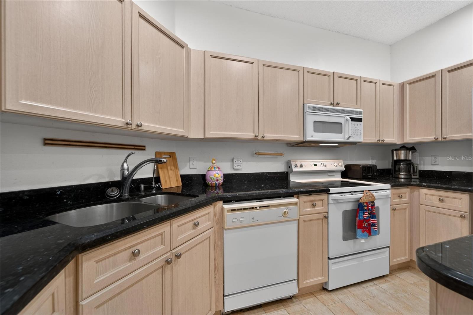 1050 STARKEY RD #509, LARGO, FL, 33771