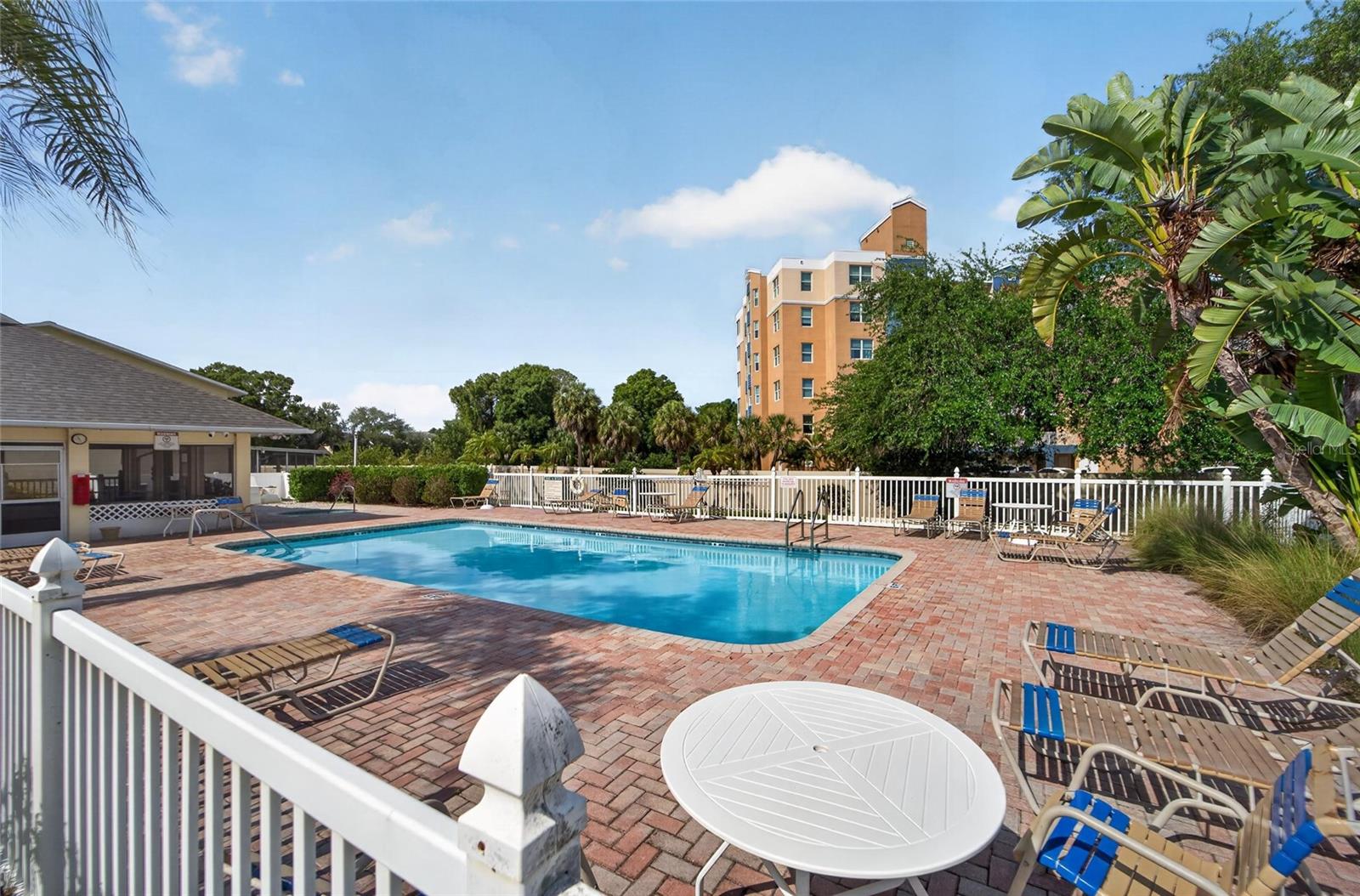 1050 STARKEY RD #509, LARGO, FL, 33771