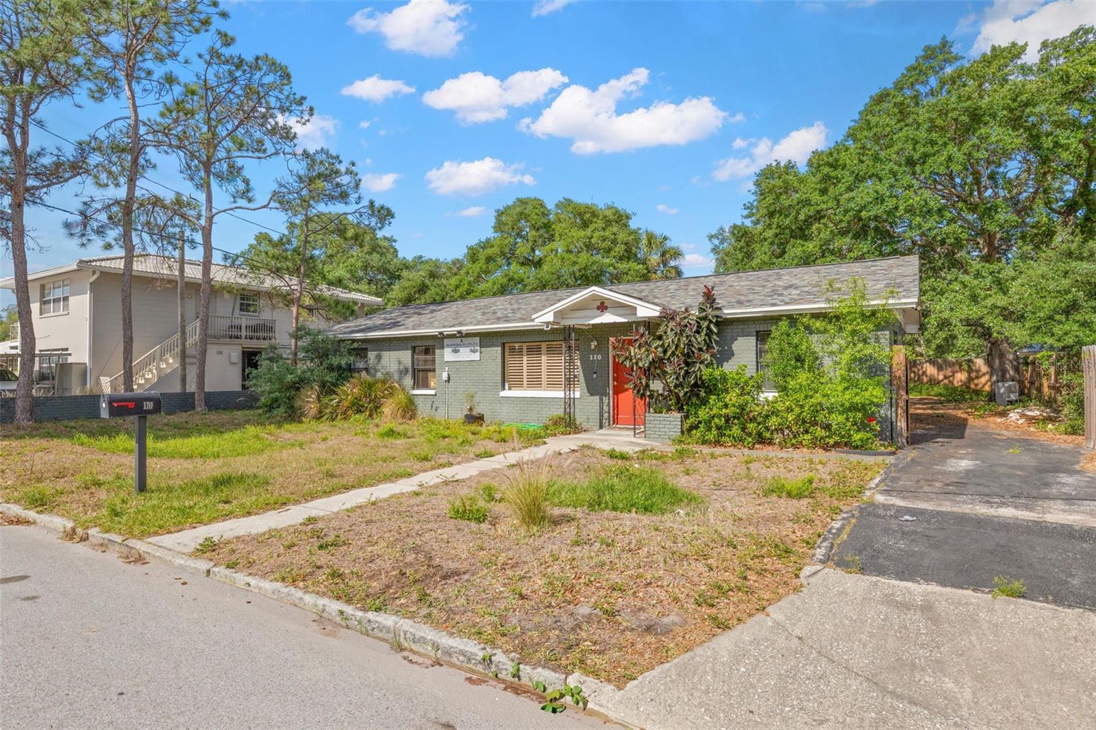 110 N LINCOLN AVE, TAMPA, FL, 33609