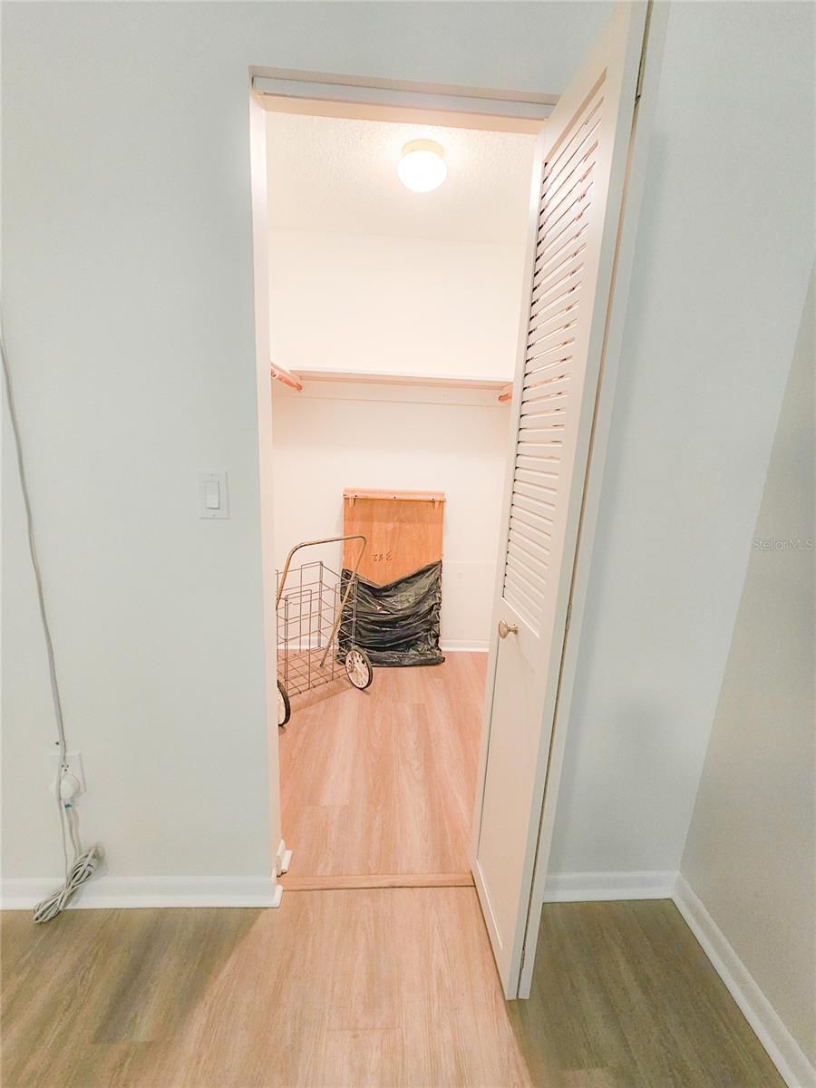 5980 SHORE BLVD S #405, GULFPORT, FL, 33707