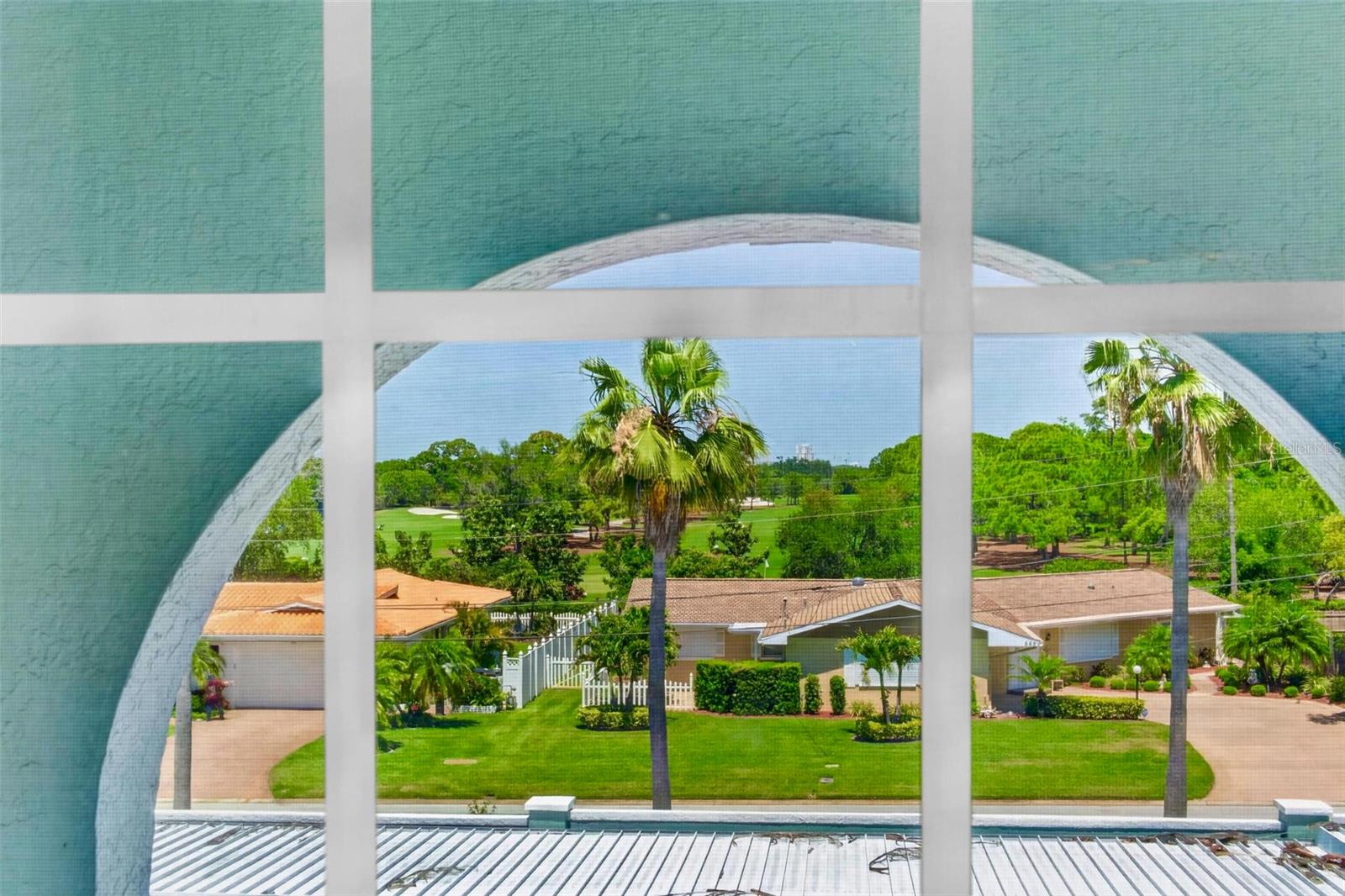 701 POINSETTIA RD #308, BELLEAIR, FL, 33756