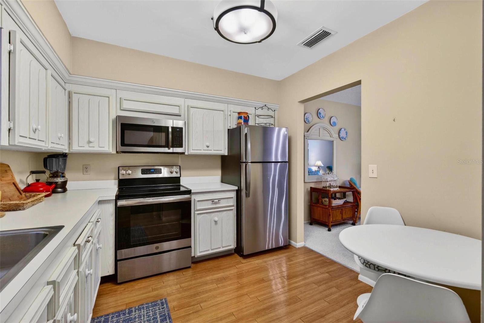 701 POINSETTIA RD #308, BELLEAIR, FL, 33756