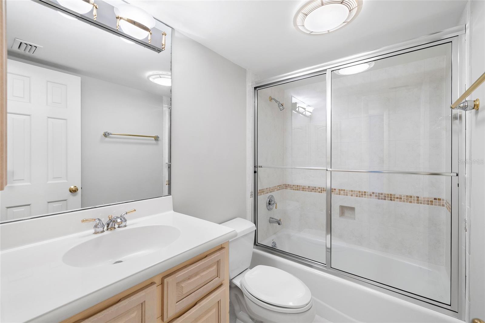 4168 NORTHMEADOW CIR, TAMPA, FL, 33618