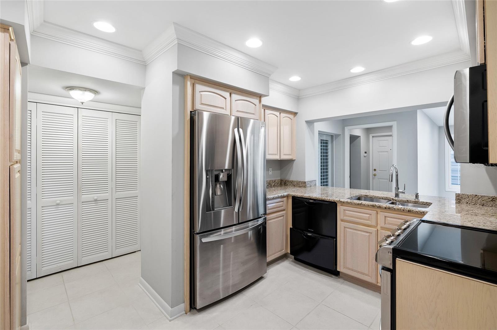 4168 NORTHMEADOW CIR, TAMPA, FL, 33618