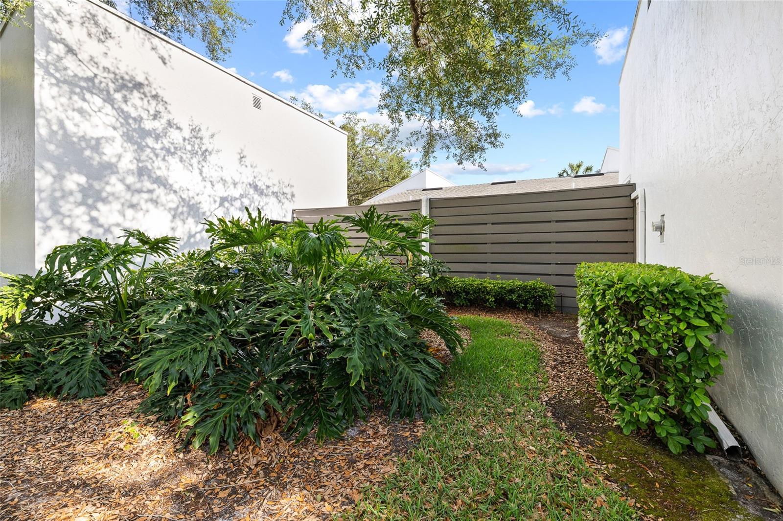 4168 NORTHMEADOW CIR, TAMPA, FL, 33618