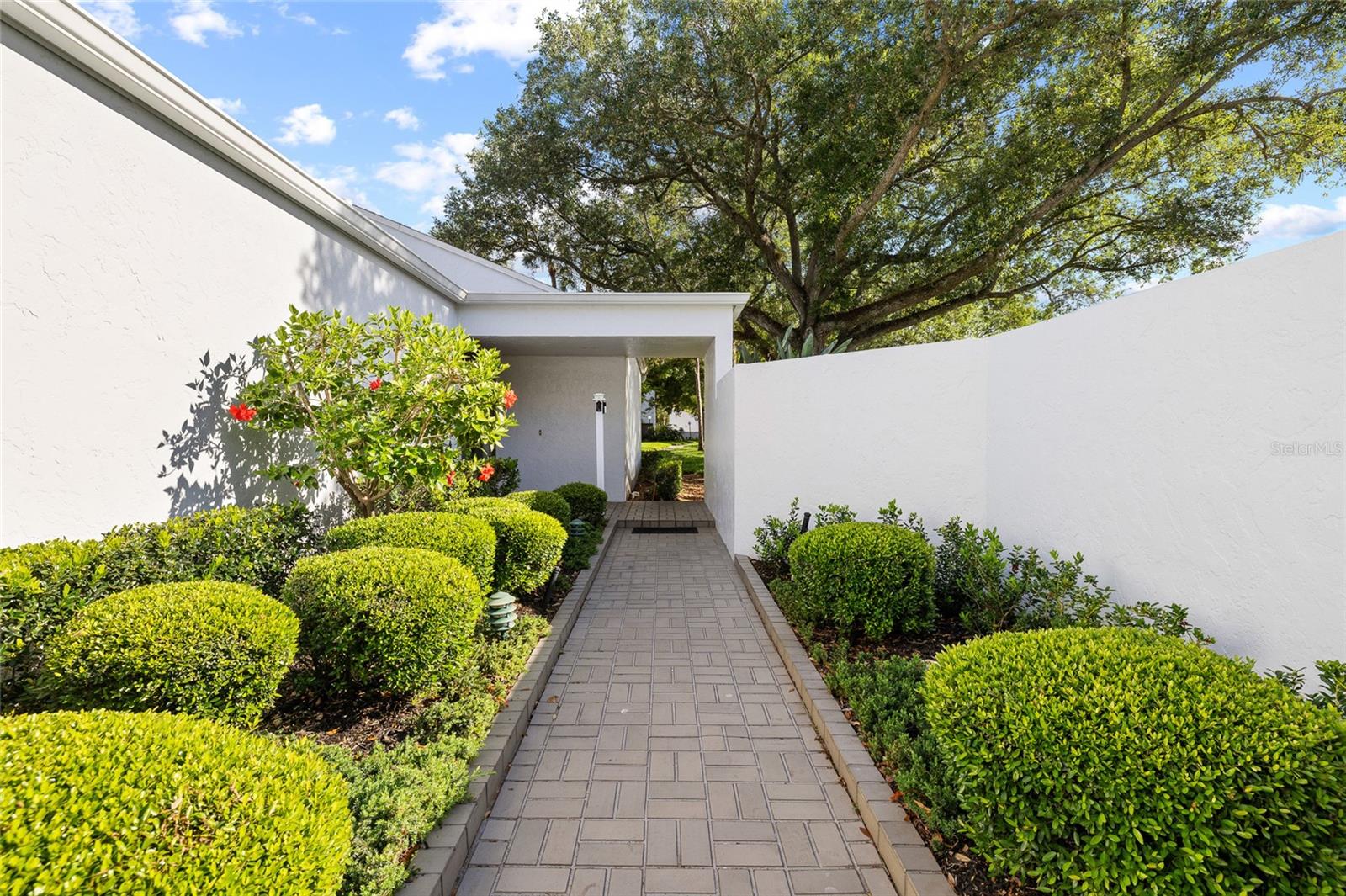 4168 NORTHMEADOW CIR, TAMPA, FL, 33618