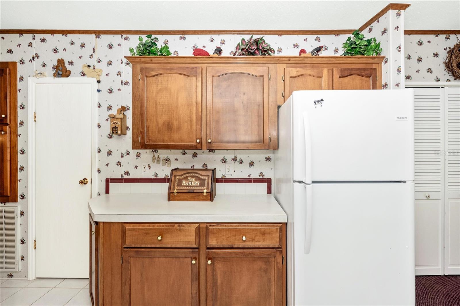 2165 GONDOLA DR, SARASOTA, FL, 34238