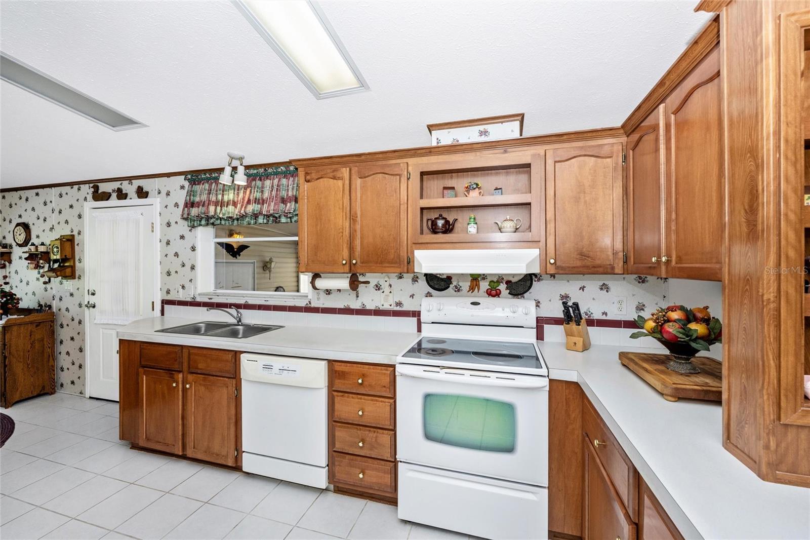 2165 GONDOLA DR, SARASOTA, FL, 34238