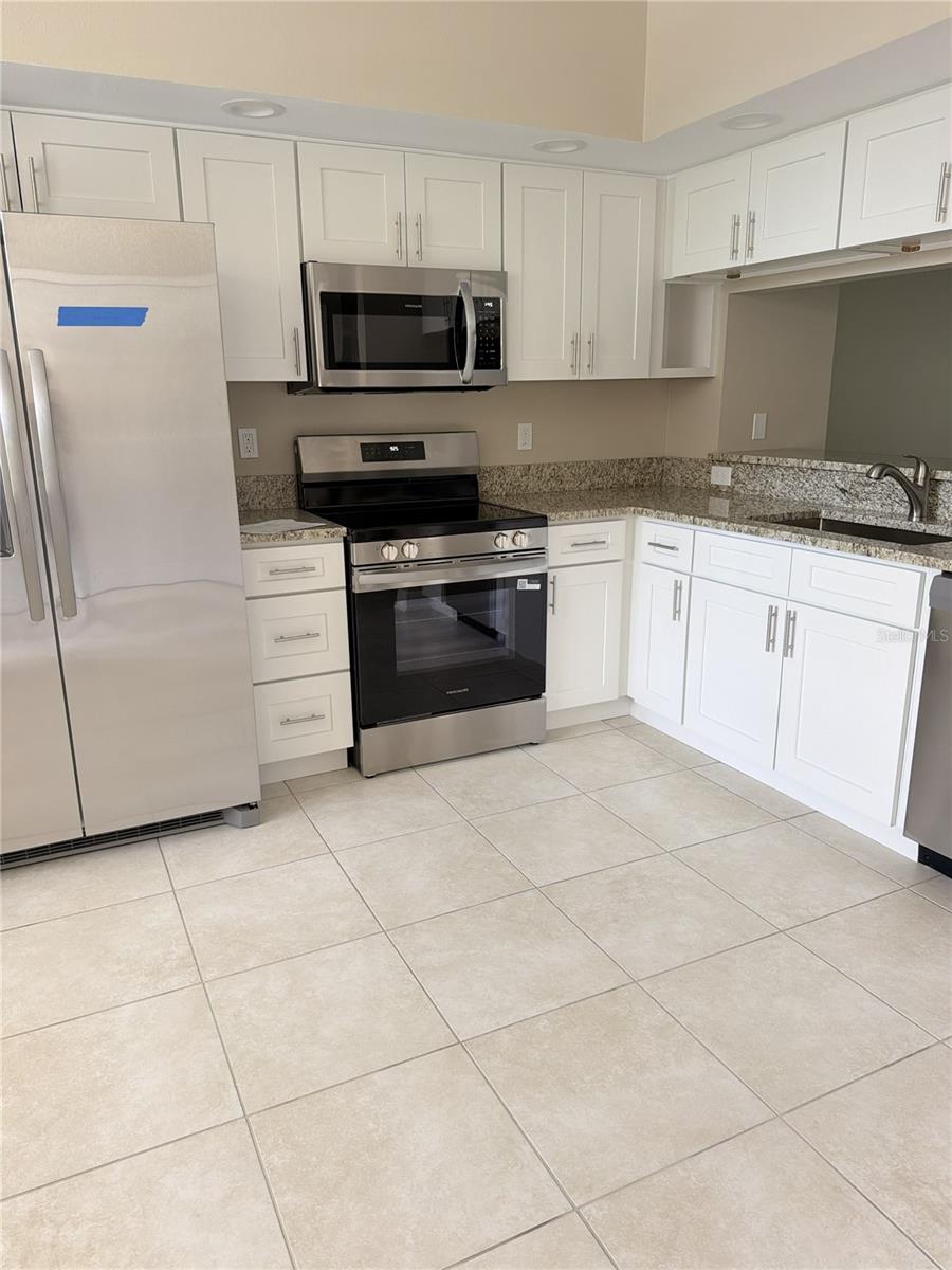 960 STARKEY RD #5105, LARGO, FL, 33771