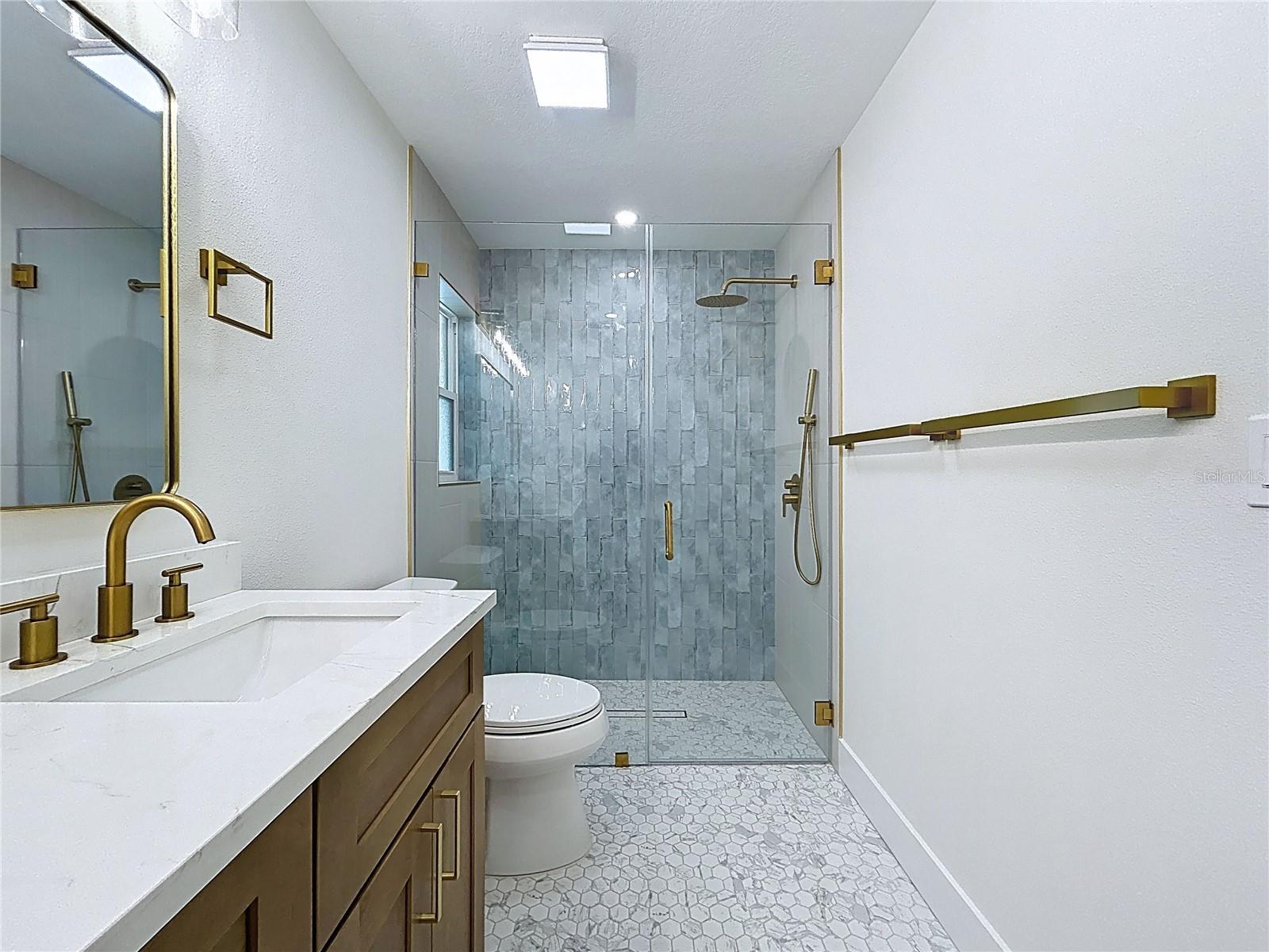 1401 GULF BLVD, BELLEAIR BEACH, FL, 33786