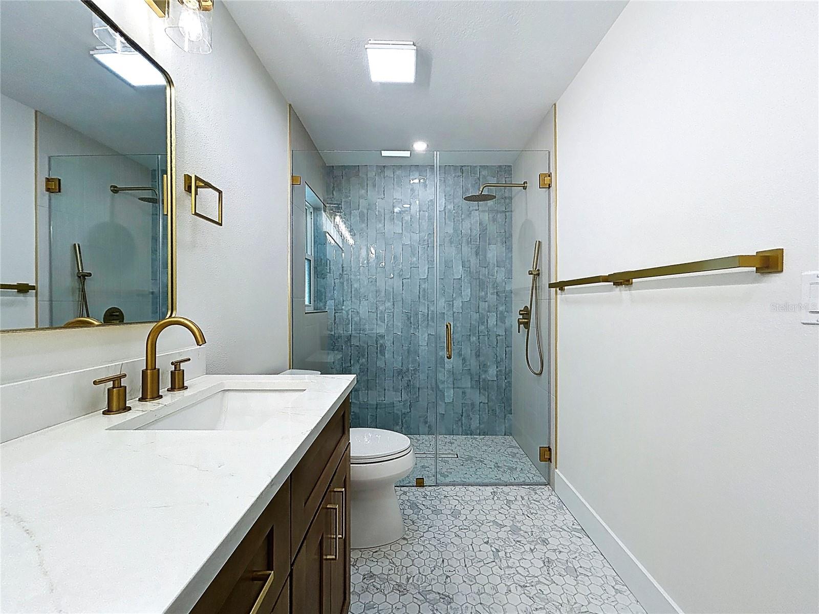 1401 GULF BLVD, BELLEAIR BEACH, FL, 33786