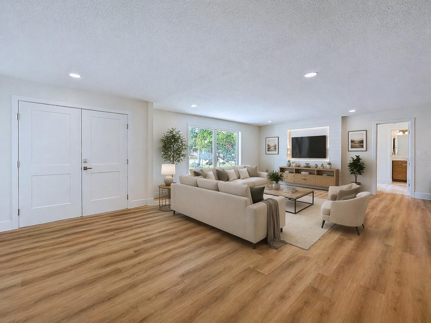 1401 GULF BLVD, BELLEAIR BEACH, FL, 33786