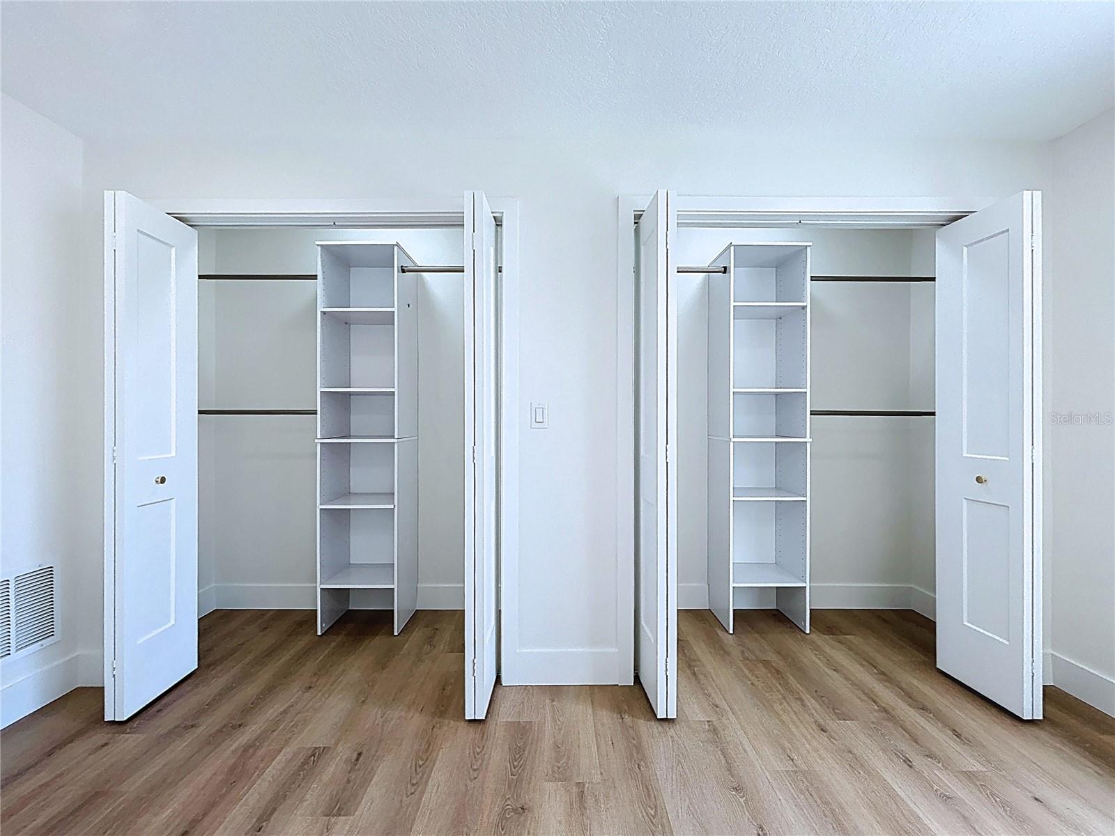 1401 GULF BLVD, BELLEAIR BEACH, FL, 33786