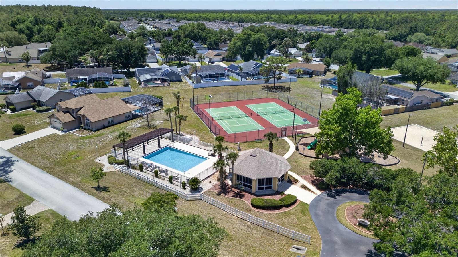 204 MONTANA AVE, DAVENPORT, FL, 33897